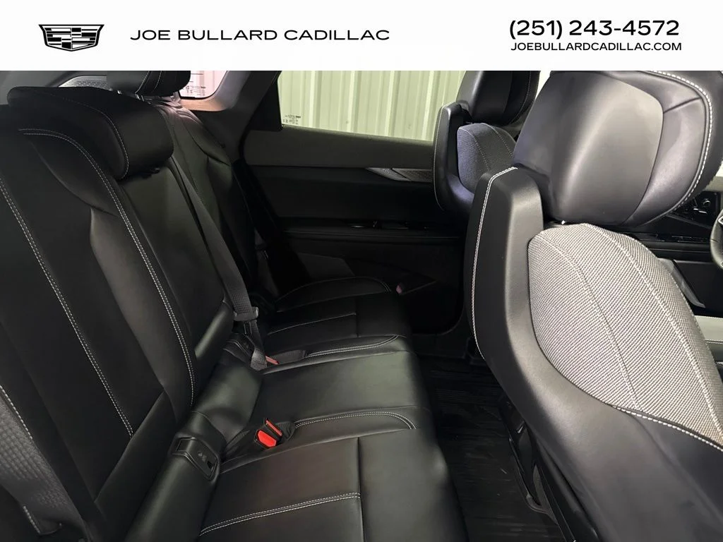 2026 Cadillac OPTIQ Sport - Photo 18