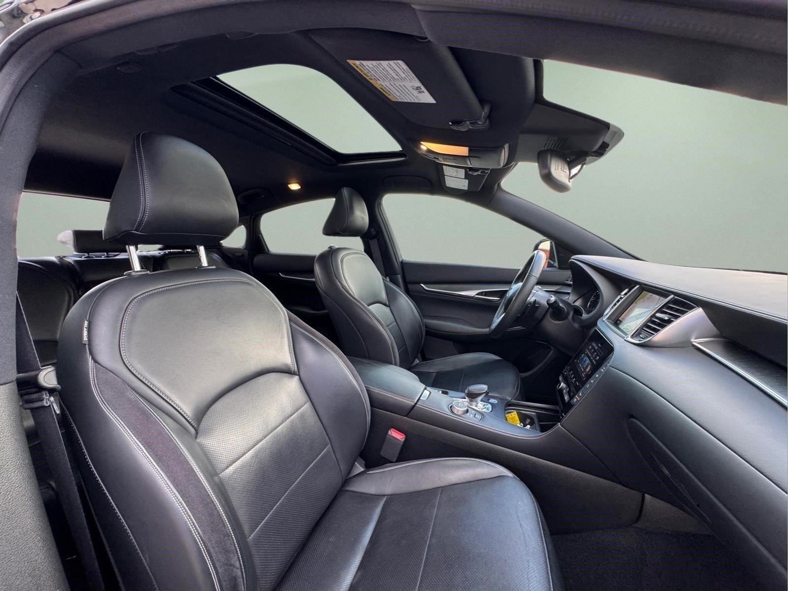 Used 2023 Mineral Black INFINITI SENSORY image 12