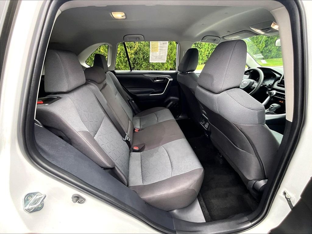Used 2025 White Toyota XLE image 16