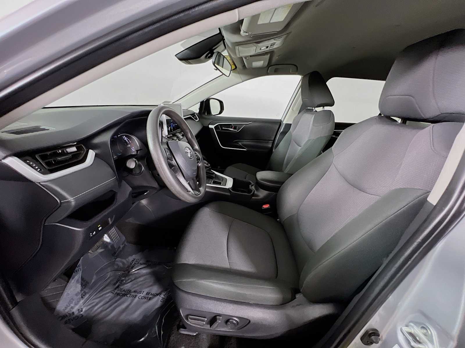 Used 2024 Silver Sky Metallic Toyota XLE image 21