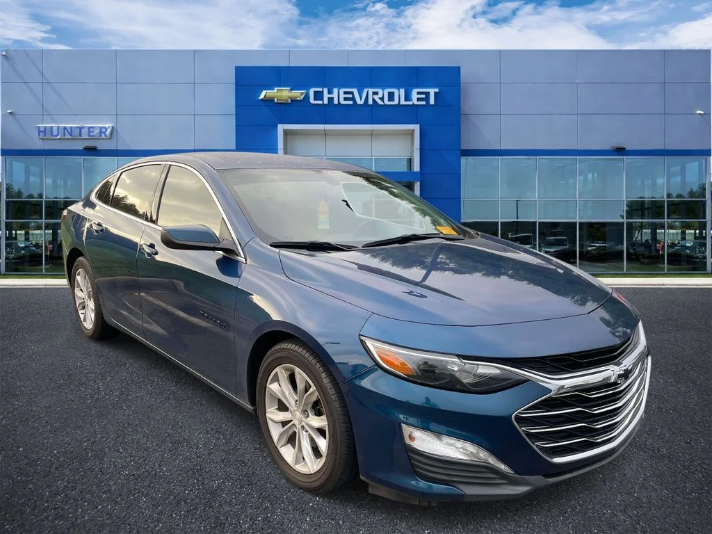 Used 2019 Pacific Blue Metallic Chevrolet LT image 1
