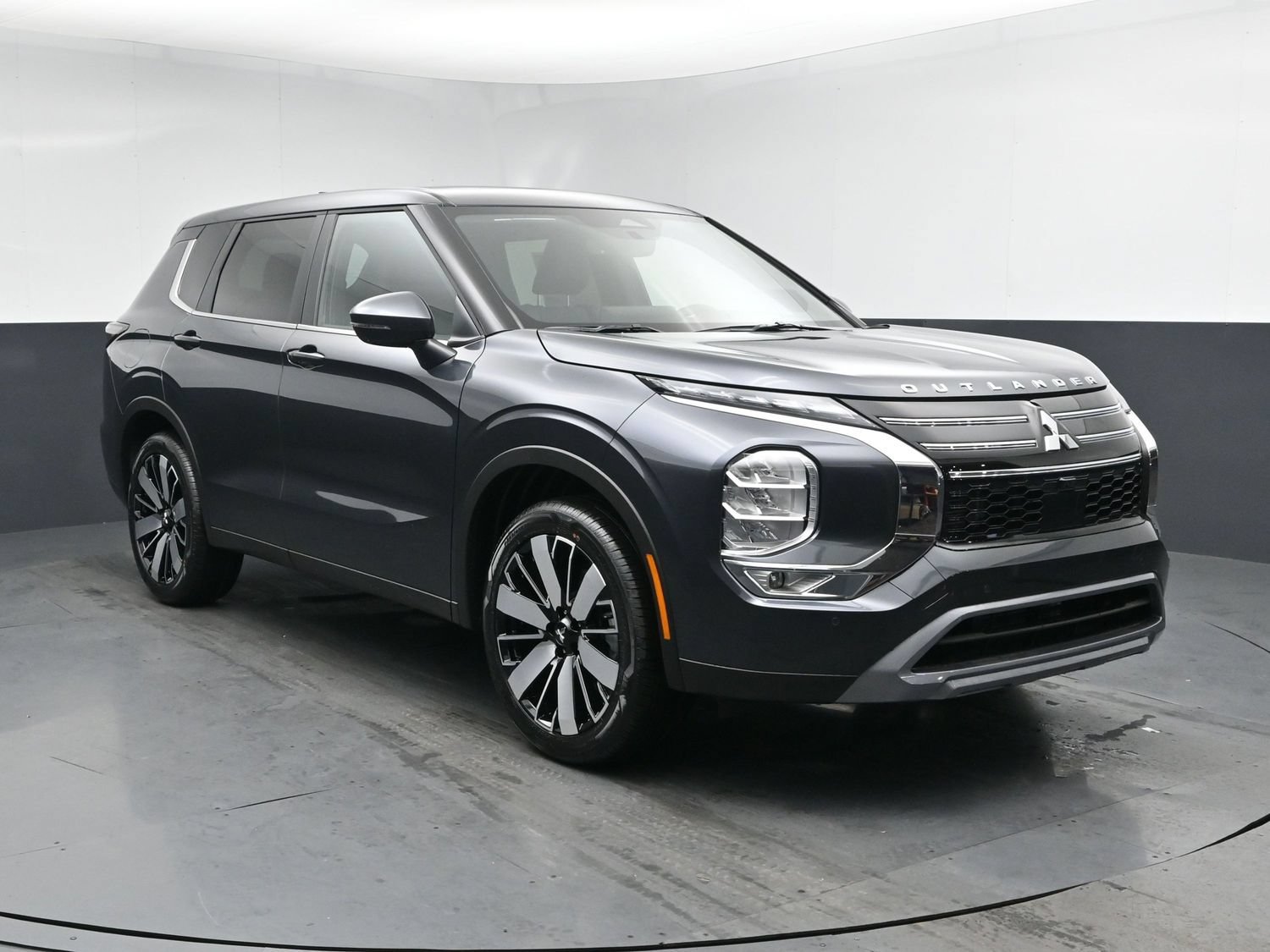 New 2026 Gray Mitsubishi SE 1.5T 2WD image 2
