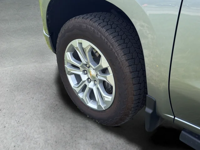 Used 2024 Gray Chevrolet RST image 13