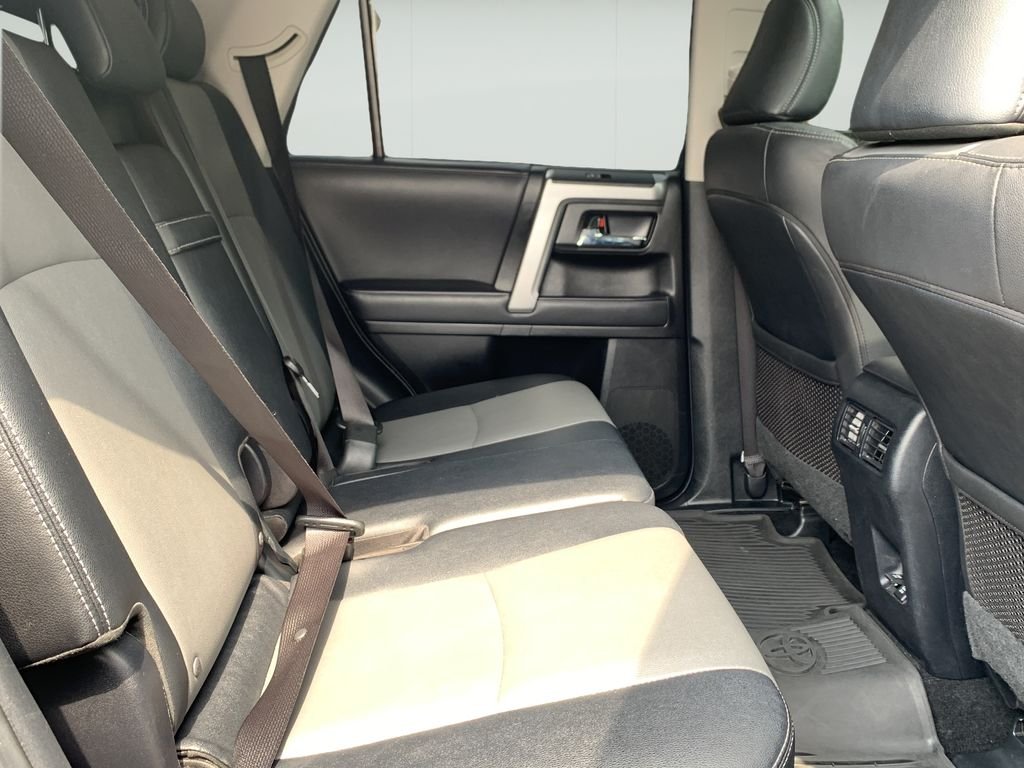 2022 Toyota 4Runner SR5 Premium - Photo 37