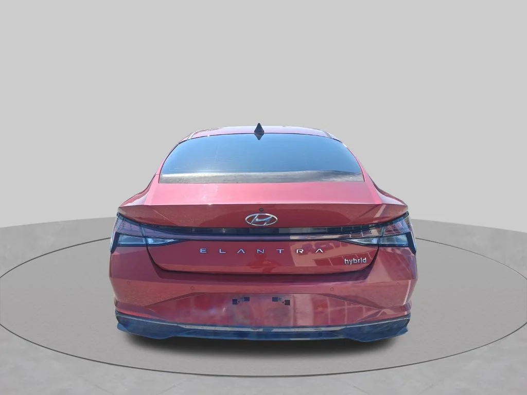 Used 2022 Red Hyundai Limited image 8