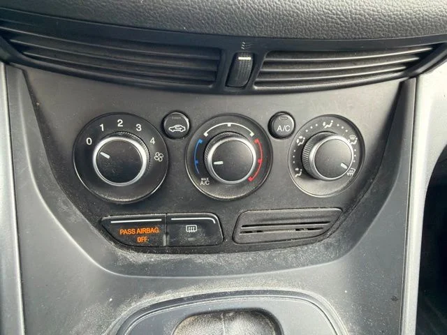 Used 2015 Silver Ford SE image 17