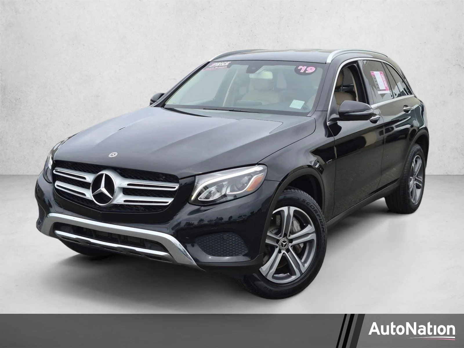 Used 2019 Black Mercedes-Benz GLC 350e image 1