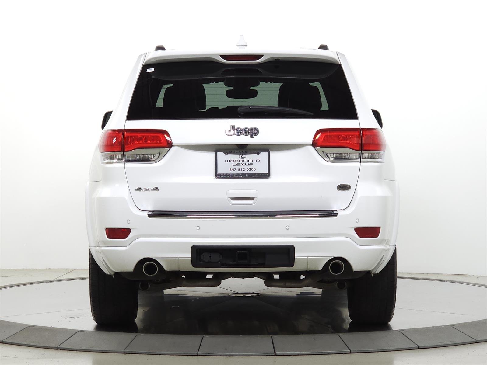 Used 2019 White Jeep Overland image 7