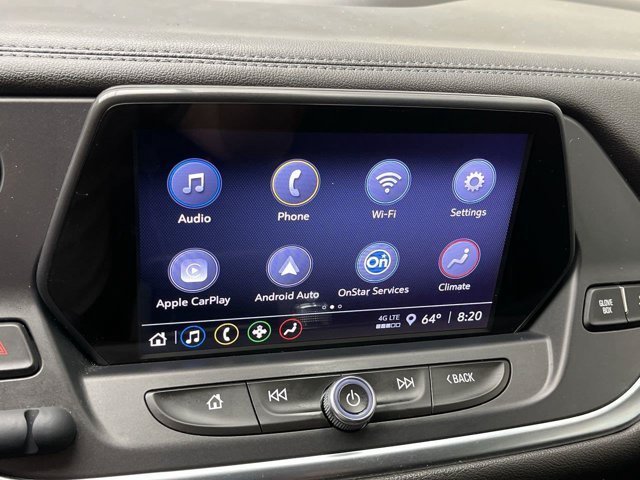 Used 2021 Iridescent Pearl Tricoat Chevrolet LT image 18