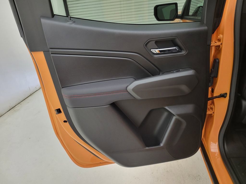2025 Chevrolet Colorado Z71 - Photo 41