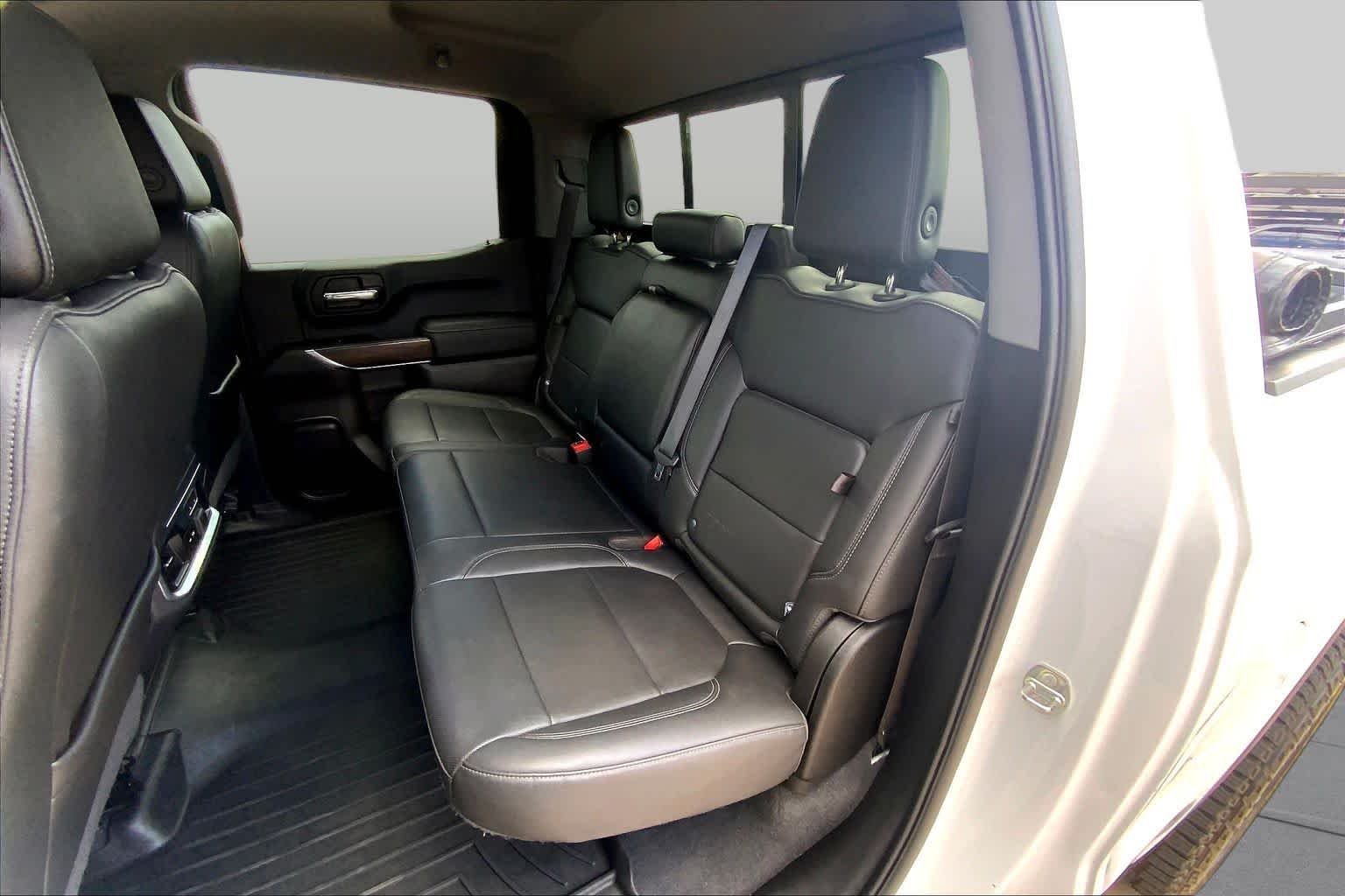 Used 2019 SUMMIT WHITE GMC SLT image 20