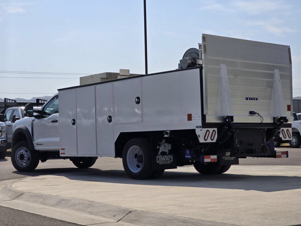 New 2024 Oxford White Ford XL image 19