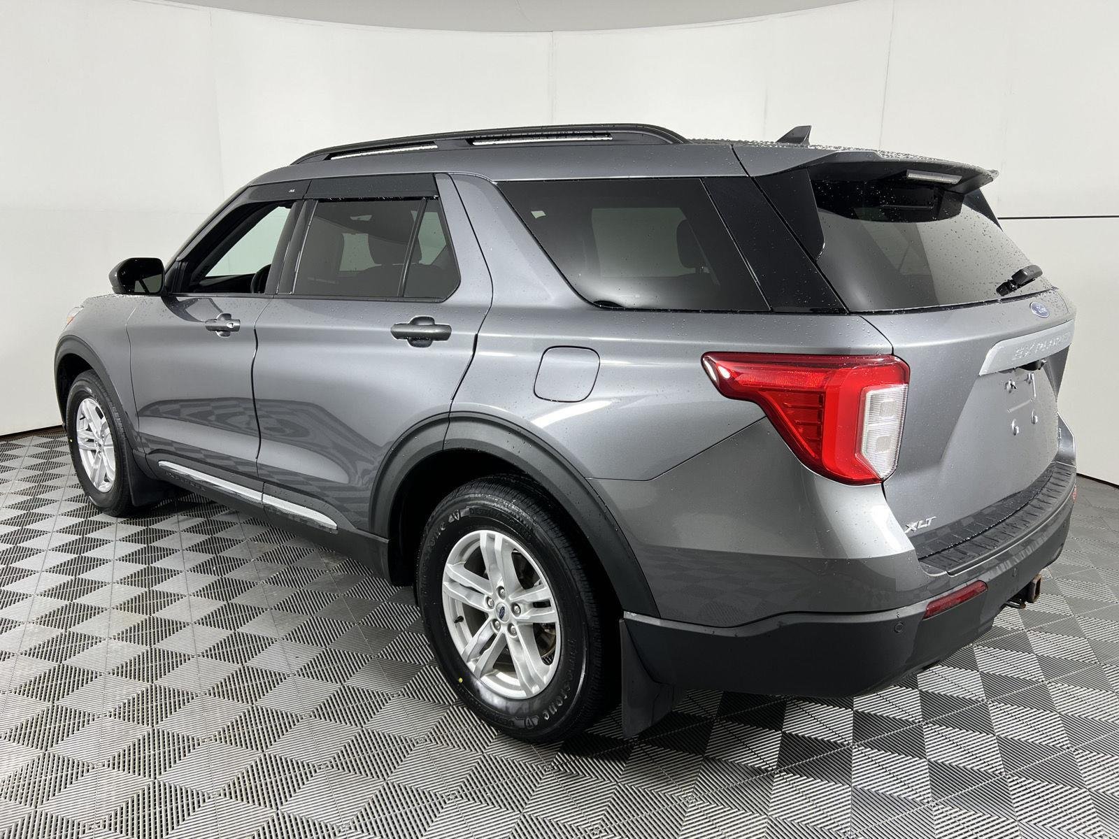Used 2022 Carbonized Gray Ford XLT image 8