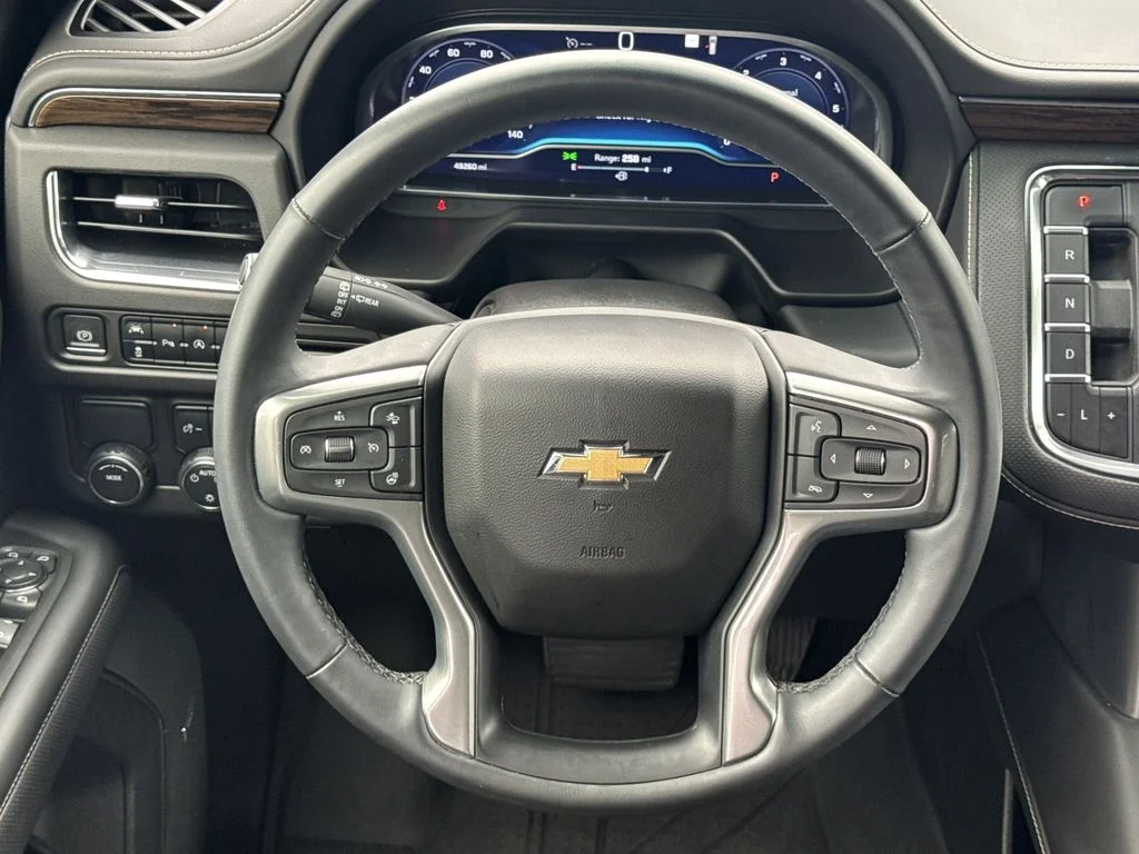 Used 2023 Gray Chevrolet Premier image 26