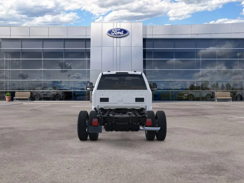 New 2026 Oxford White Ford F-350® XL image 28