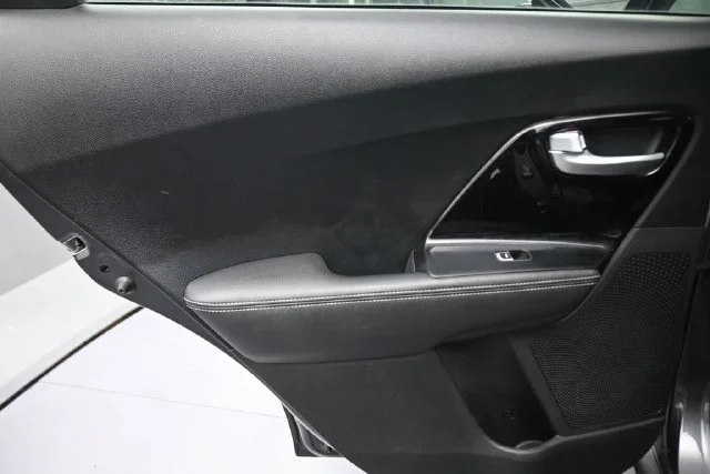 Used 2018 Gray Kia EX image 18