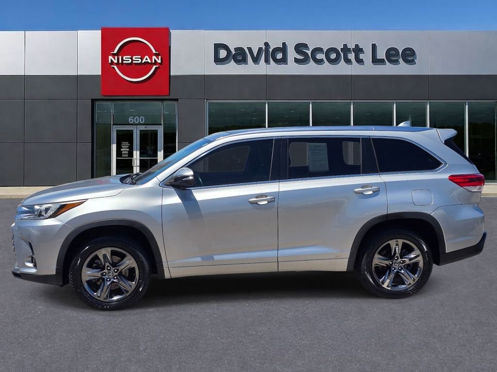 Used 2017 Toyota Highlander Limited Platinum with VIN 5TDYZRFH5HS214534 for sale in Andalusia, AL