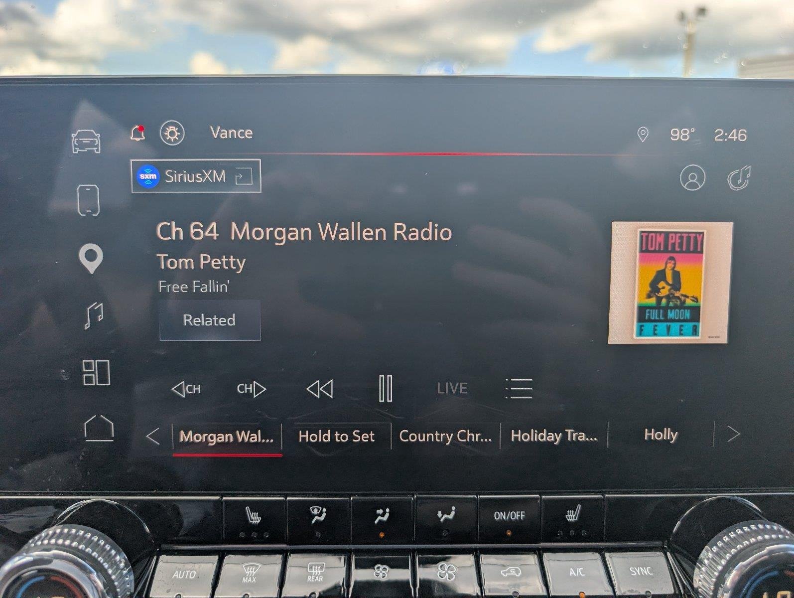 Used 2024 Deep Bronze Metallic GMC AT4 image 17