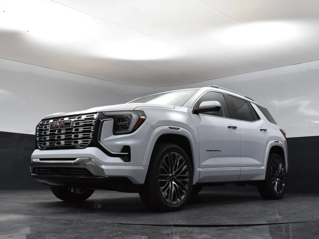 New 2026 Glacier White Tricoat GMC Denali image 33