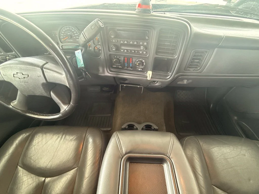 Used 2007 Graystone Metallic Chevrolet LT image 14