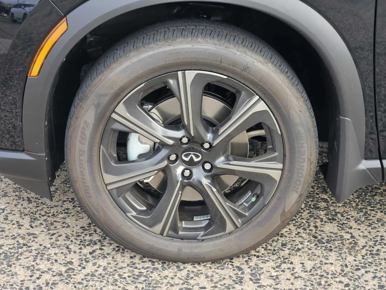 New 2027 MINERAL BLACK INFINITI Autograph AWD image 7