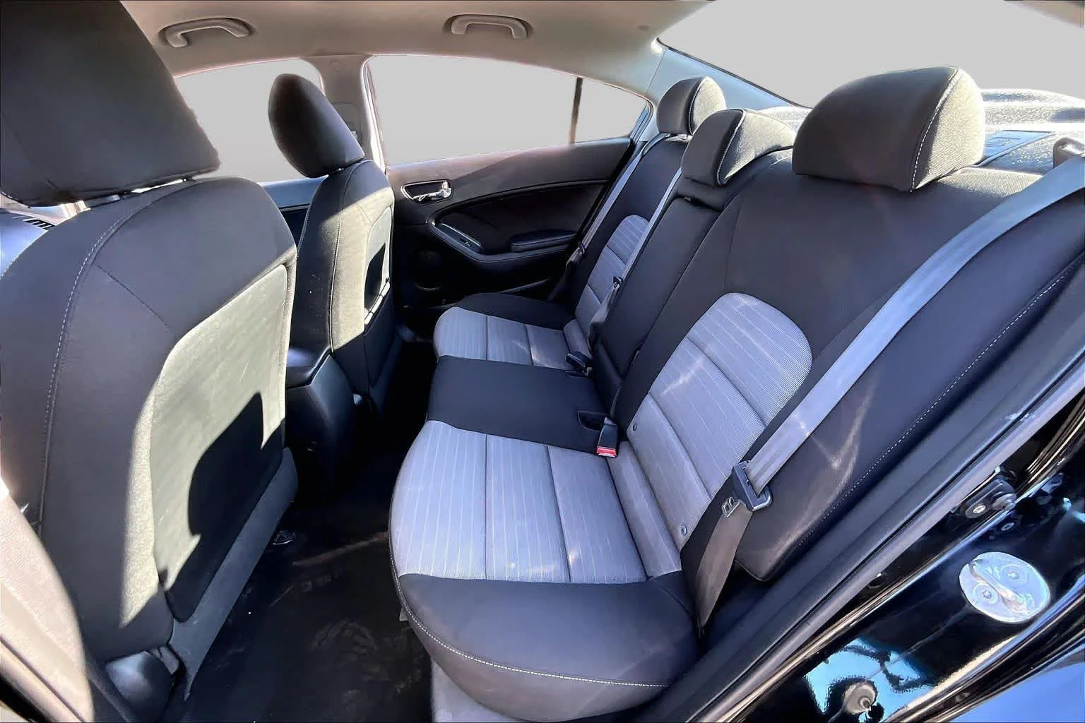Used 2016 Aurora Black Pearl Kia EX image 34