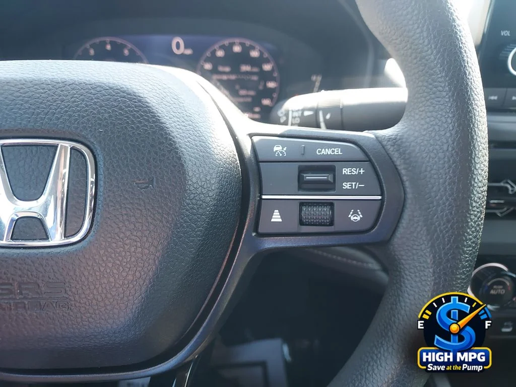 2025 Honda Accord LX - Photo 16