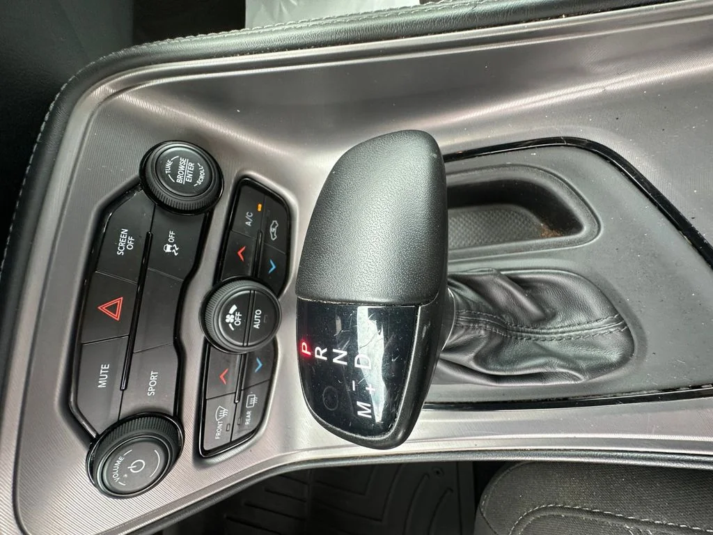 Used 2023 Gray Dodge SXT image 30