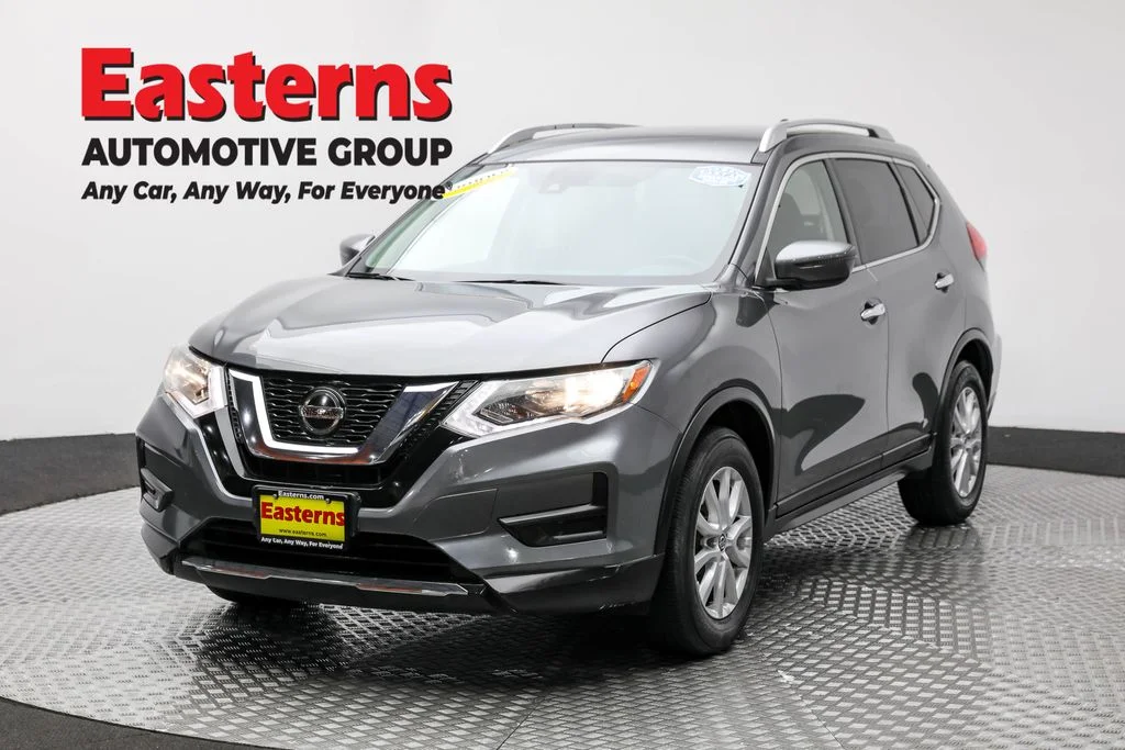 Used 2019 Gray Nissan SV image 1