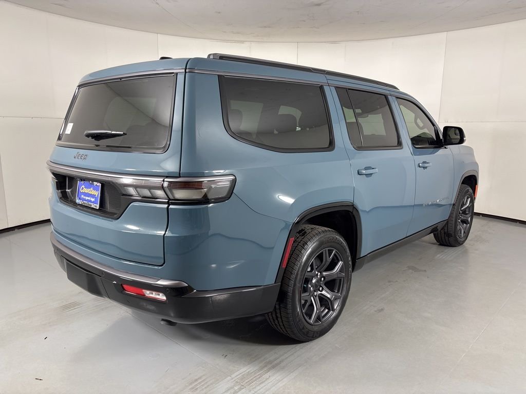New 2026 Steel Blue Exterior Paint Jeep Limited Altitude image 8