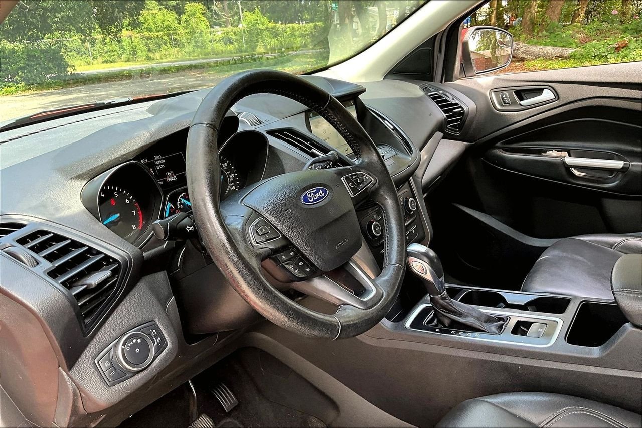 Used 2019 Orange Ford SEL image 14