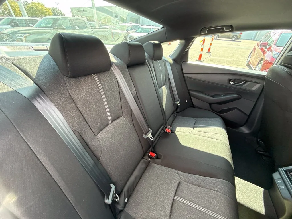 Used 2026  Honda Sport image 18
