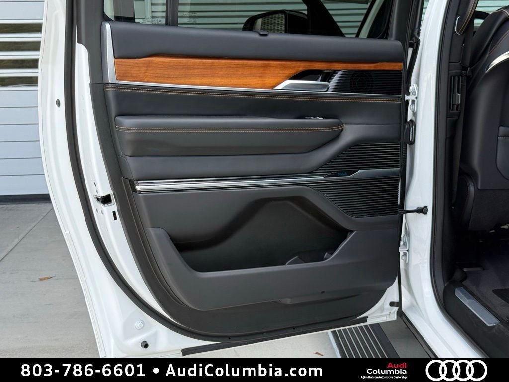 Used 2024 White Jeep Series III image 24