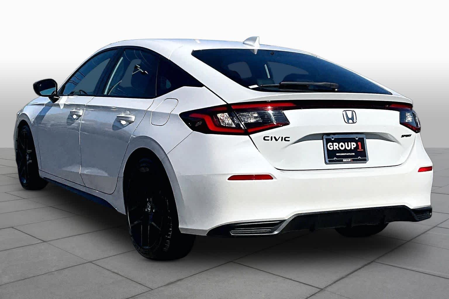 2026 Honda Civic Hatchback Sport - Photo 12
