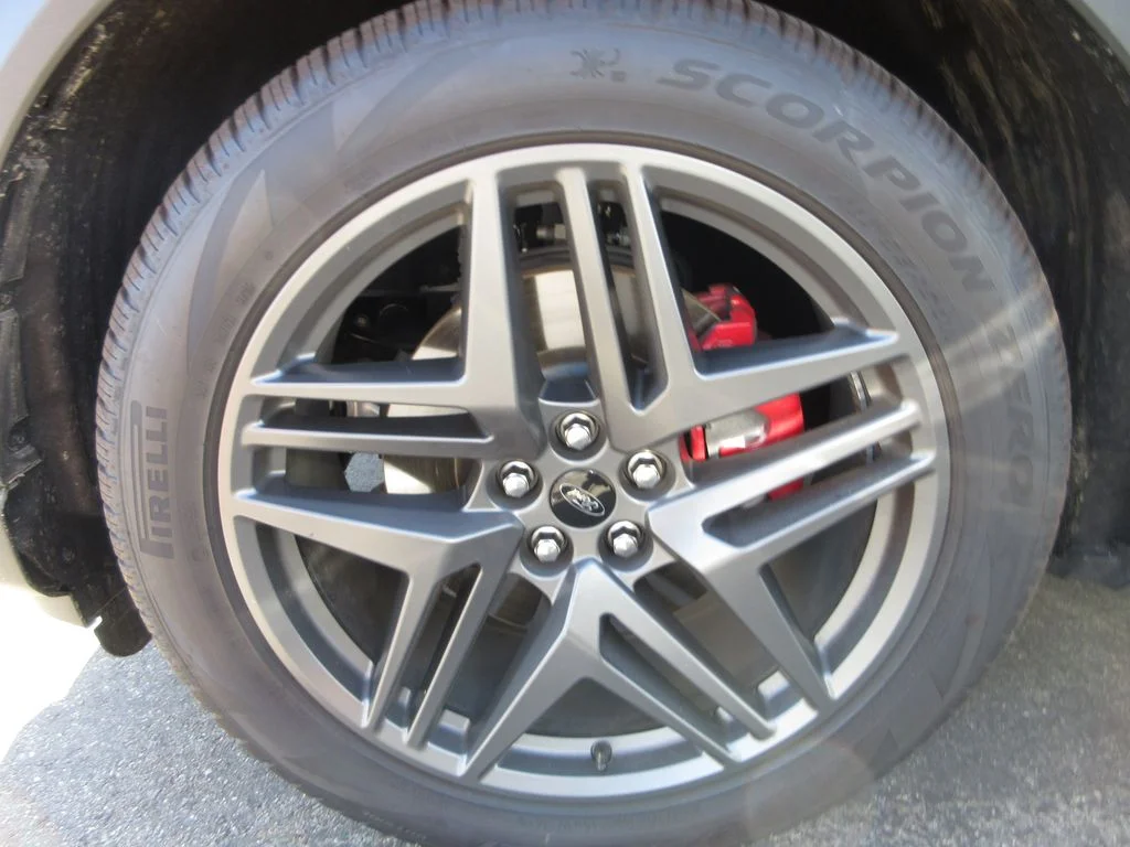Used 2026 Carbonized Gray Metallic Ford ST-Line image 5