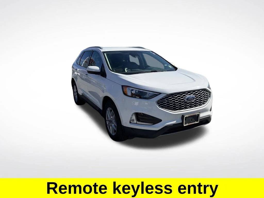 Used 2023 White Ford SEL image 8