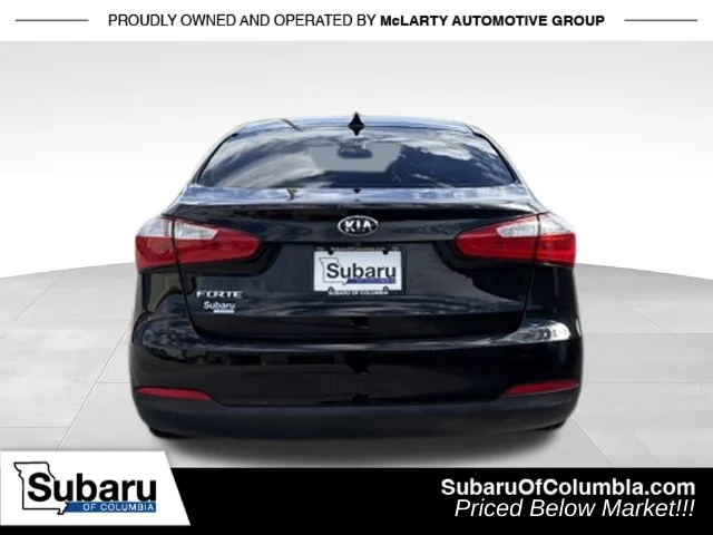 Used 2016 Black Kia LX image 9