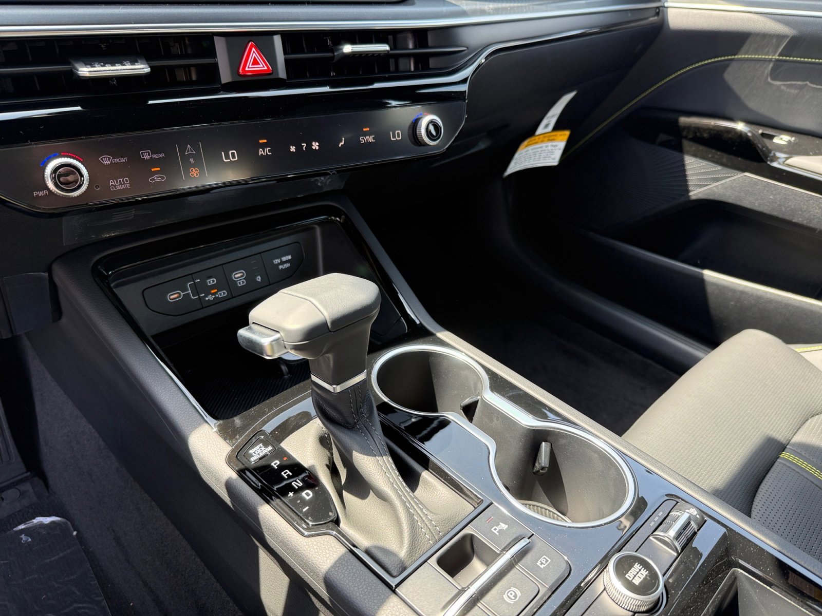 New 2026 Aurora Black Pearl Kia GT image 13