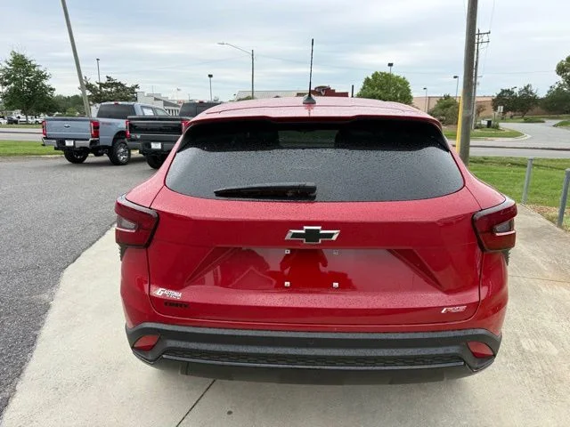 Used 2026 Red Chevrolet 1RS image 9