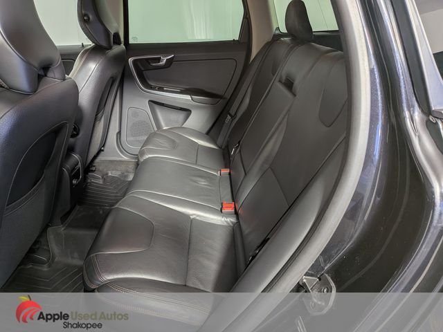 Used 2010 Gray Volvo 3.2 image 30