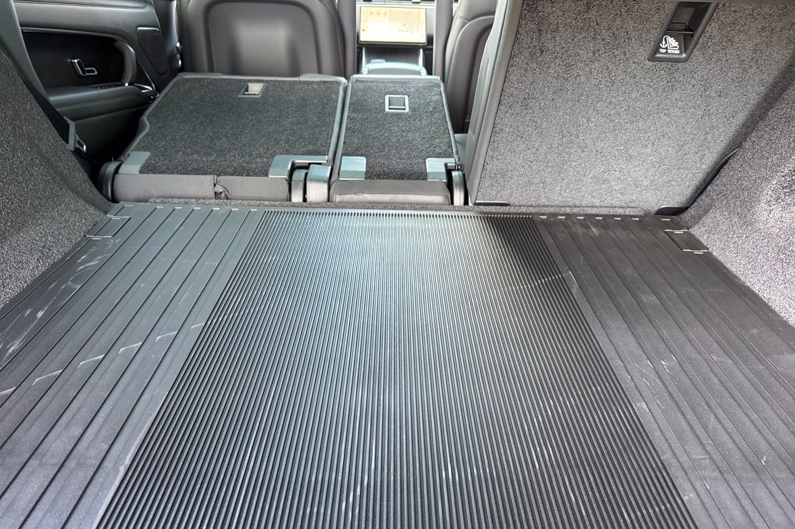 2026 Land Rover Range Rover SE - Photo 16