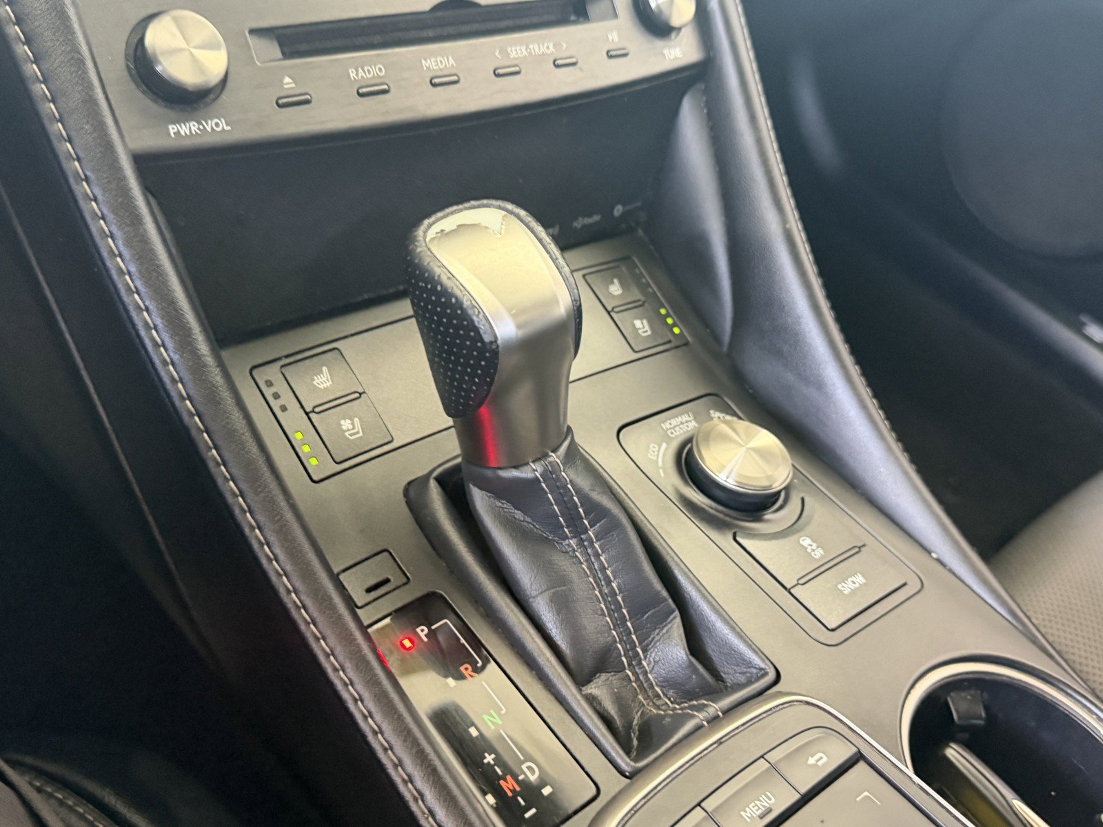 Used 2019 Infra Red Lexus 300 image 12