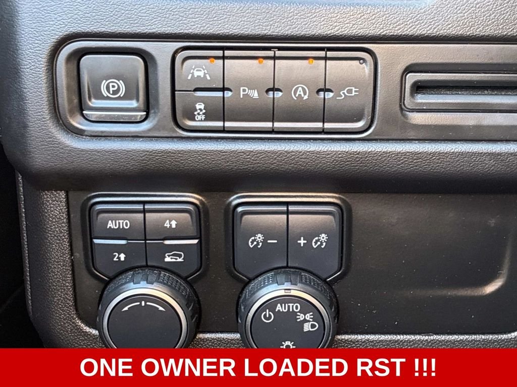 Used 2021 Black Chevrolet RST image 31