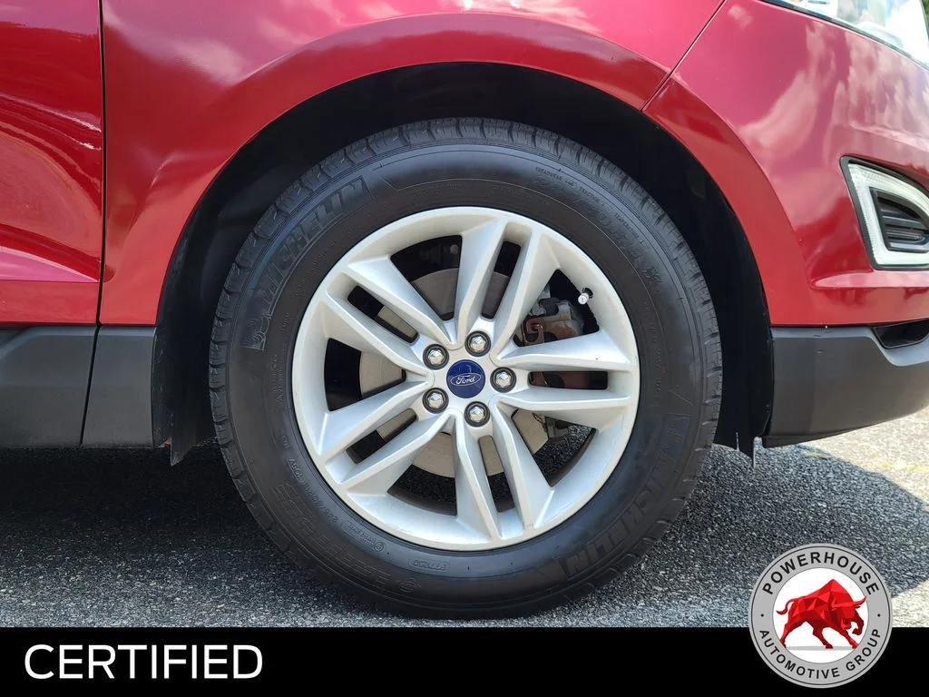 Used 2018 Red Ford SEL image 12