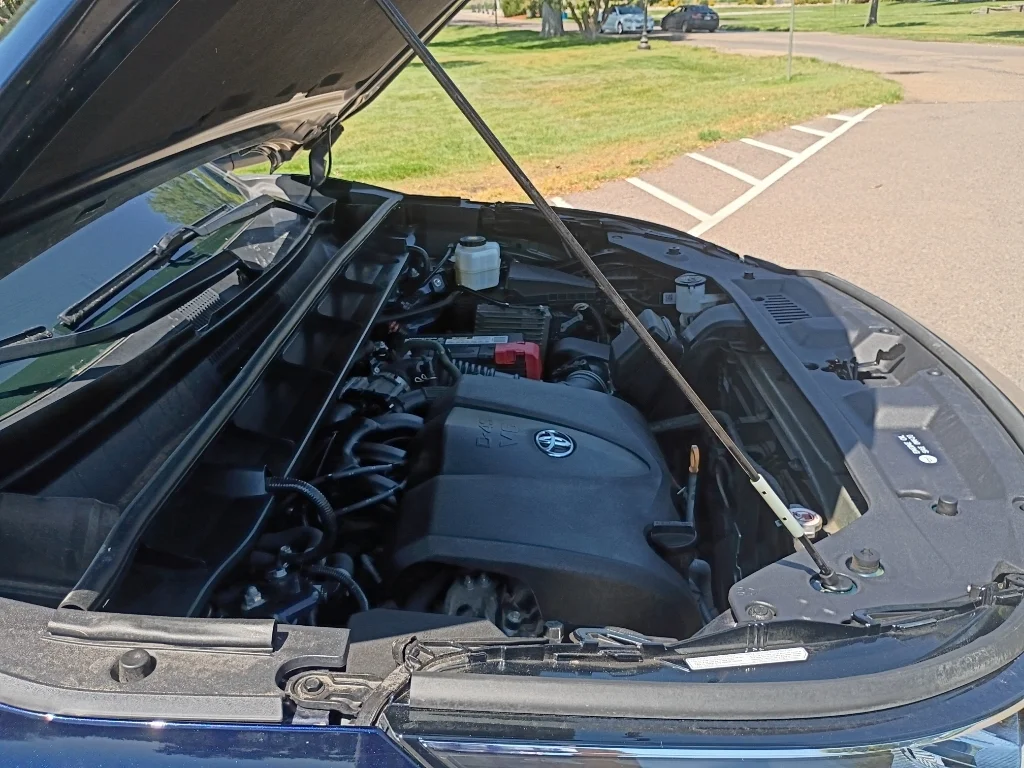 Used 2020 Blueprint Toyota LE image 27