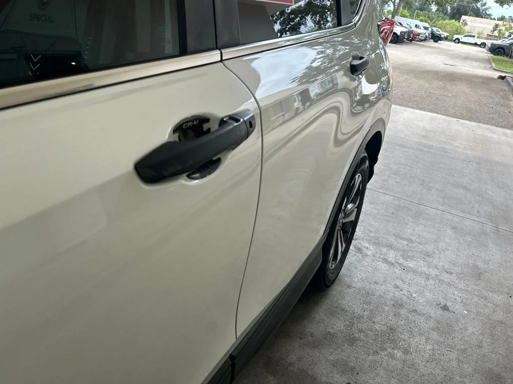 Used 2018 White Honda LX image 14