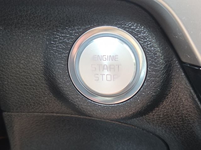 Certified Used 2023 White Kia S image 17