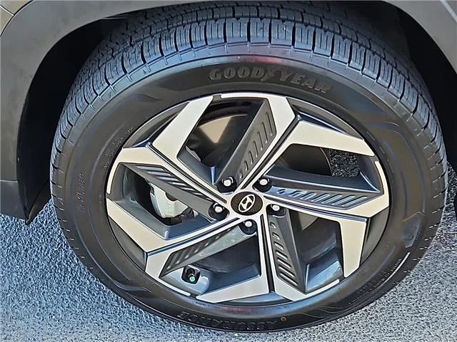 Certified Used 2023 Portofino Gray Hyundai SEL All-Wheel Drive image 7