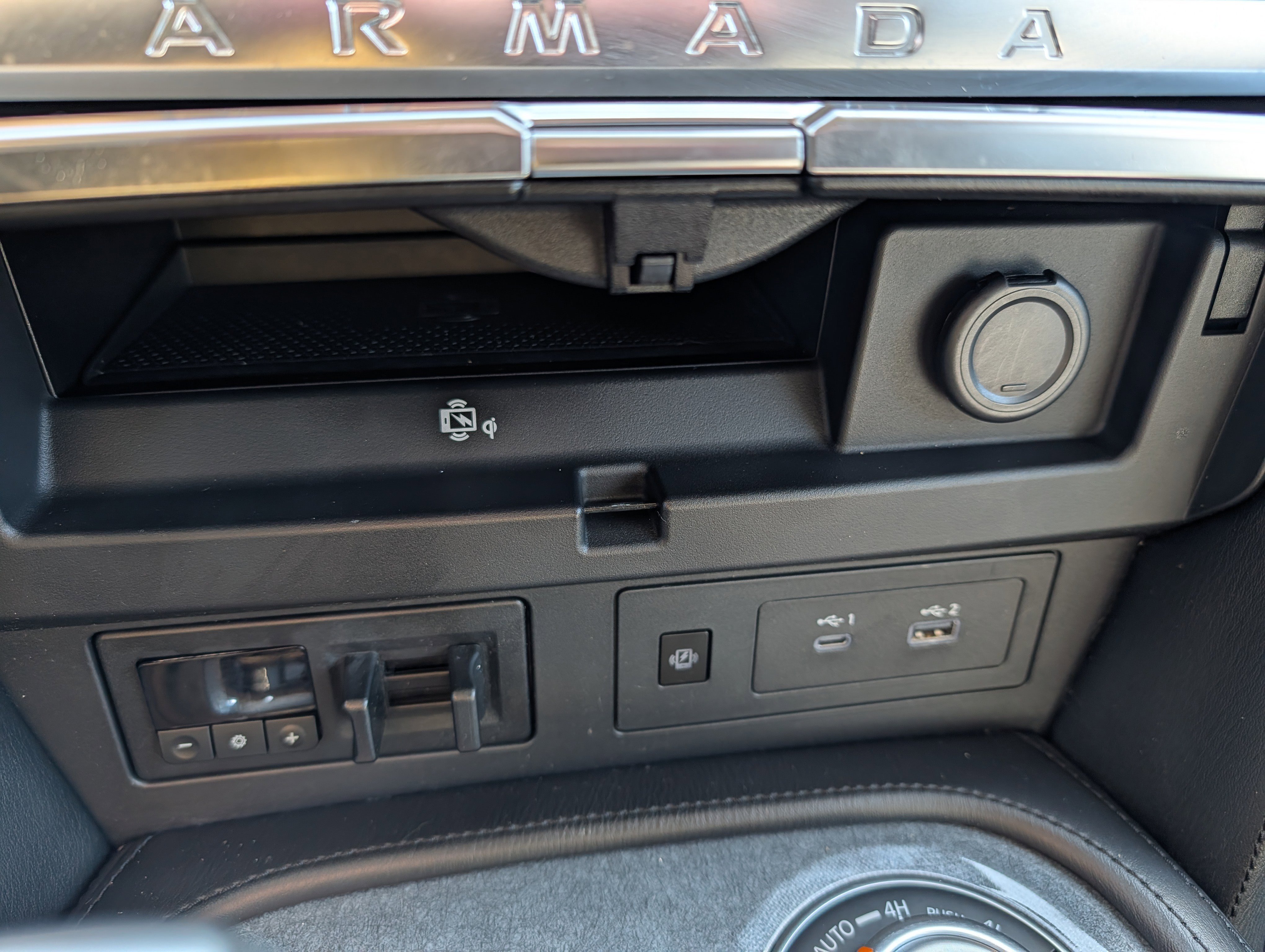 2021 Nissan Armada SV - Photo 31