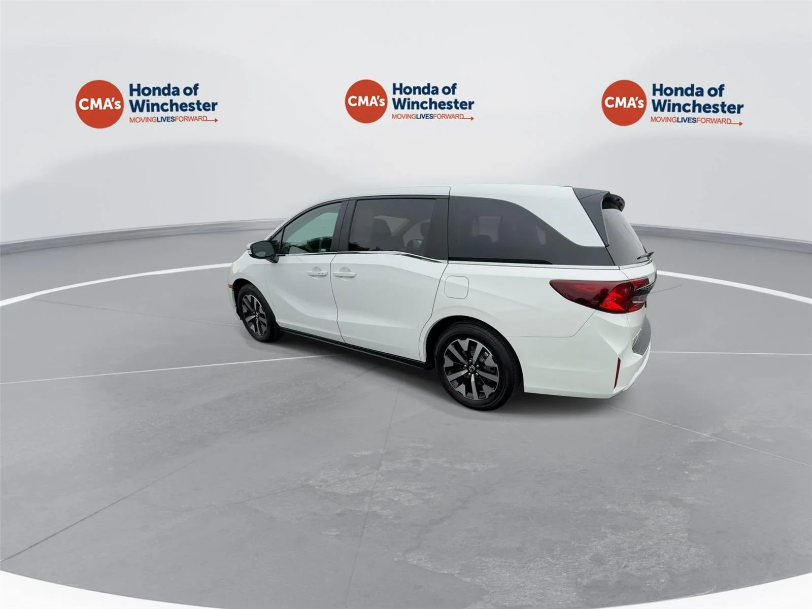 2026 Honda Odyssey EX-L - Photo 6